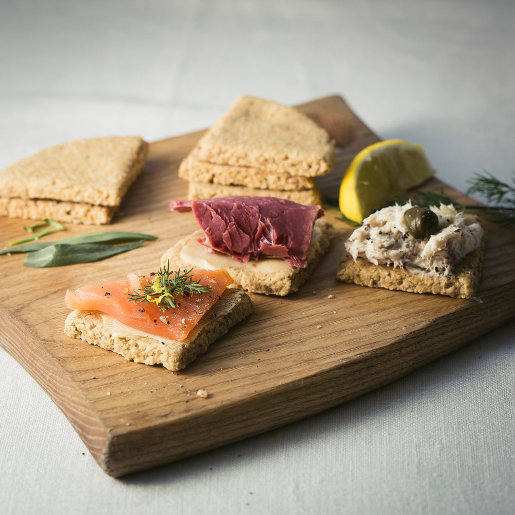 Cocktail-size Oceanic Oatcakes – Grainy (4 tubs)